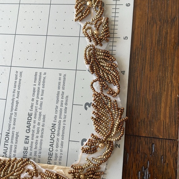 Copper beaded trim, gold/copper colored leaf motif, 18" (plus 10") - Picture 8 of 13